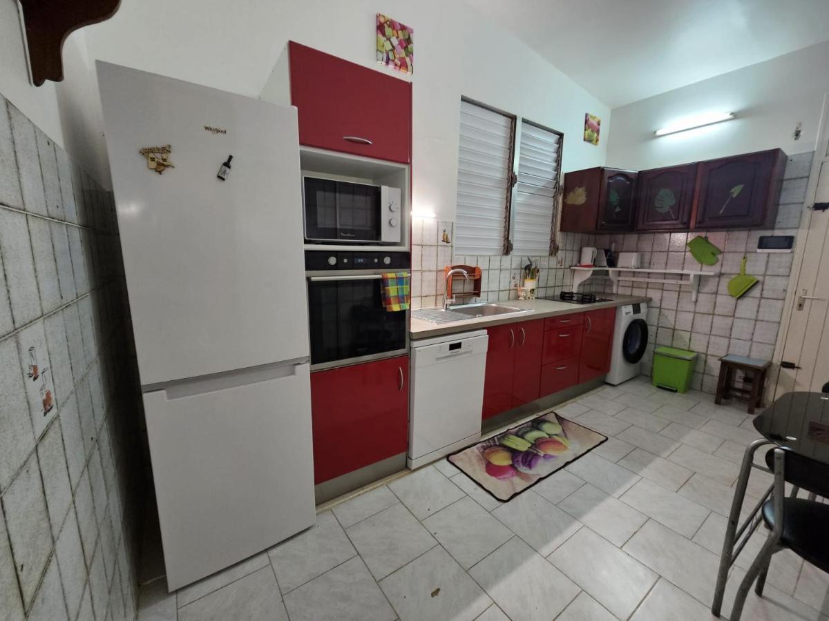 La Maison Aux Orchidees Petit-Bourg Bagian luar foto
