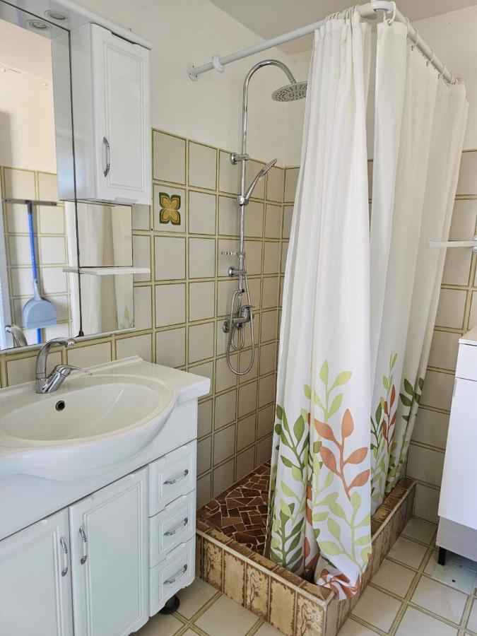 La Maison Aux Orchidees Petit-Bourg Bagian luar foto